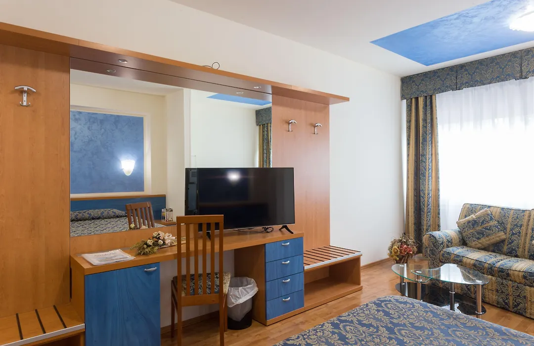 Hotel Airmotel-1