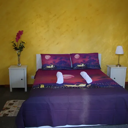 Venice Garden Apartments-3