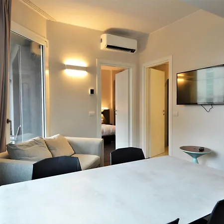 Venice Terminal Apartments & Suites-2