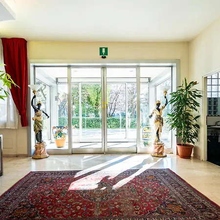 Hotel Albatros-3